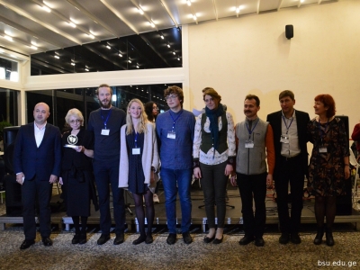 გადიდება სურათი