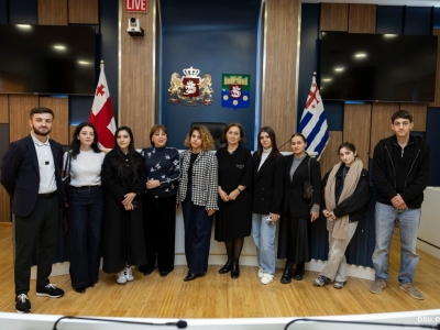 გადიდება სურათი